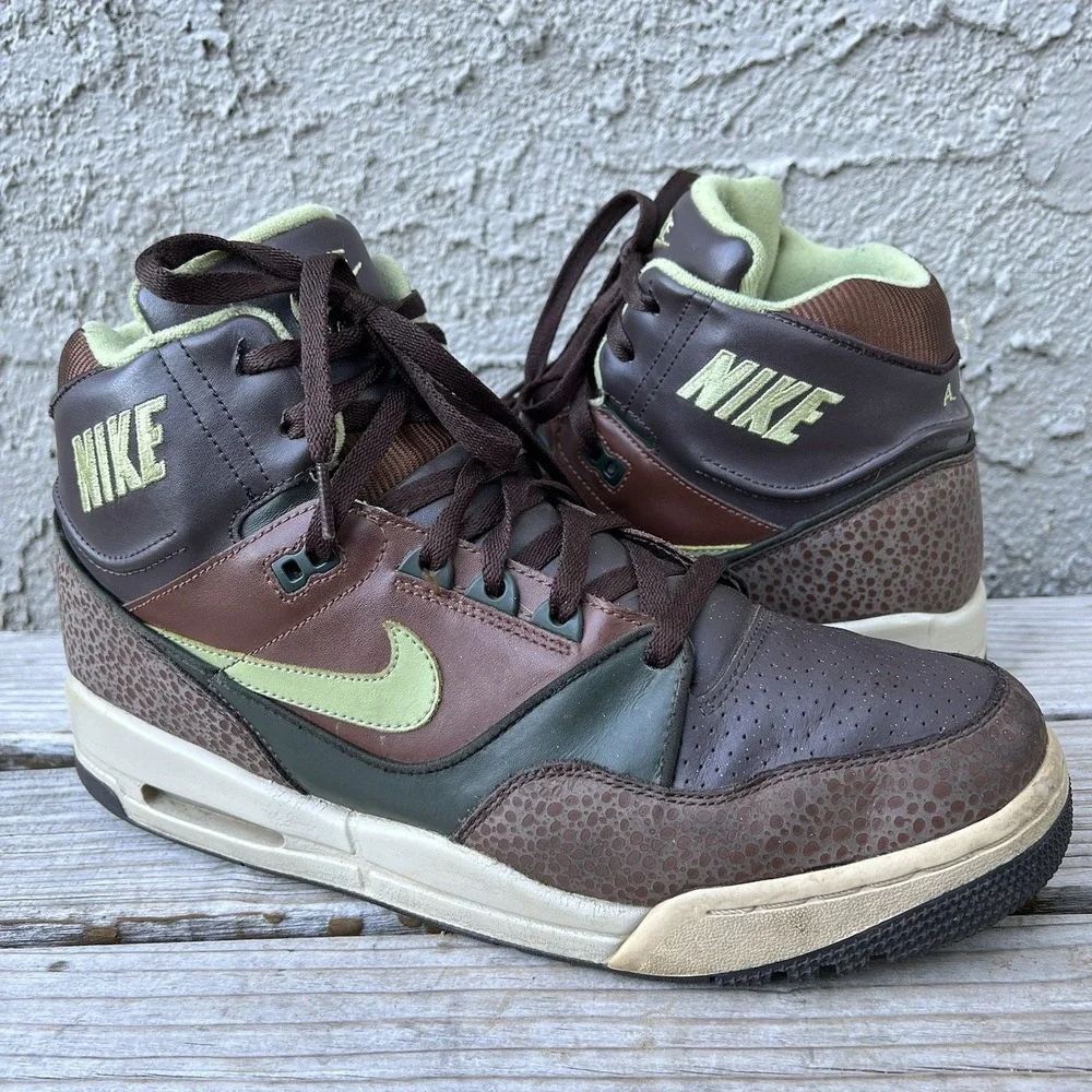 Nike Shoes Men Size 13 Air Assault High DARK CINDER 315064-231
